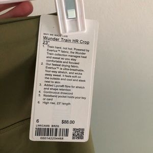 Lululemon wonder train HR crop 23”
